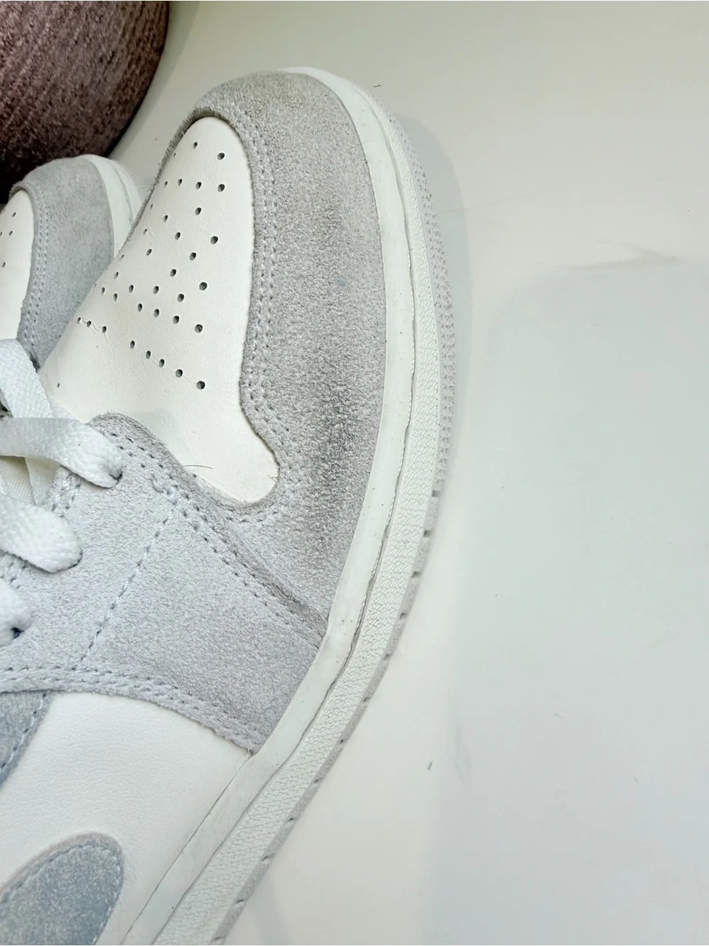 Air Jordan 1 Mid SE Neutral Grey Sail (FQ7720-002) - Men's Size 9.5 / Women's